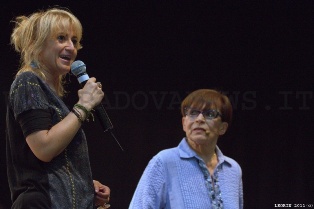 Luciana Litizzetto e Franca Valeri (foto Alessandro Leorin)